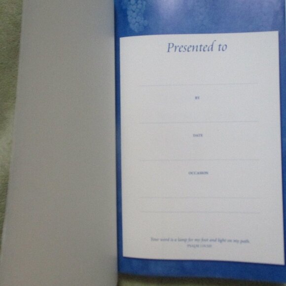 The Complete Jewish Bible Like New - Picture 3 of 5